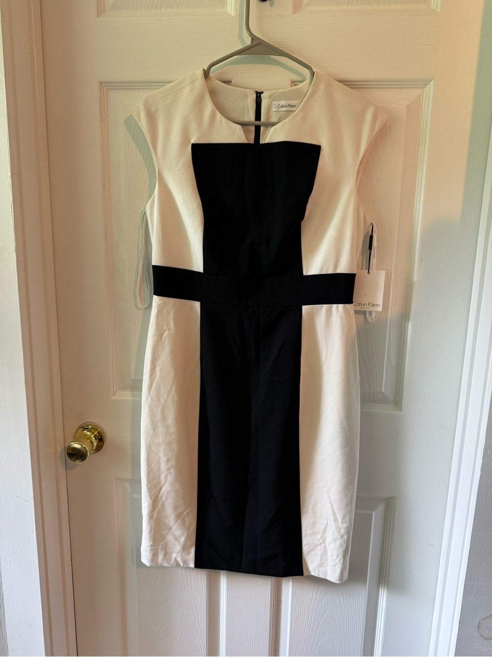 Calvin Klein Black and White Colorblock Sheath Dress